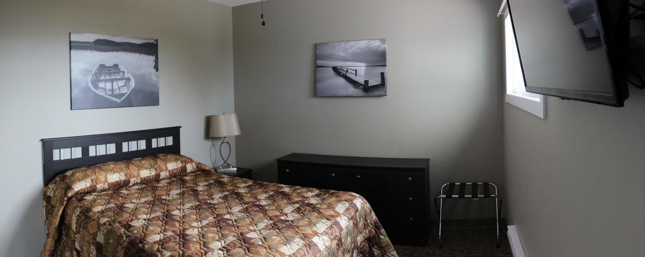 Alberta Beach Inn And Suites 外观 照片