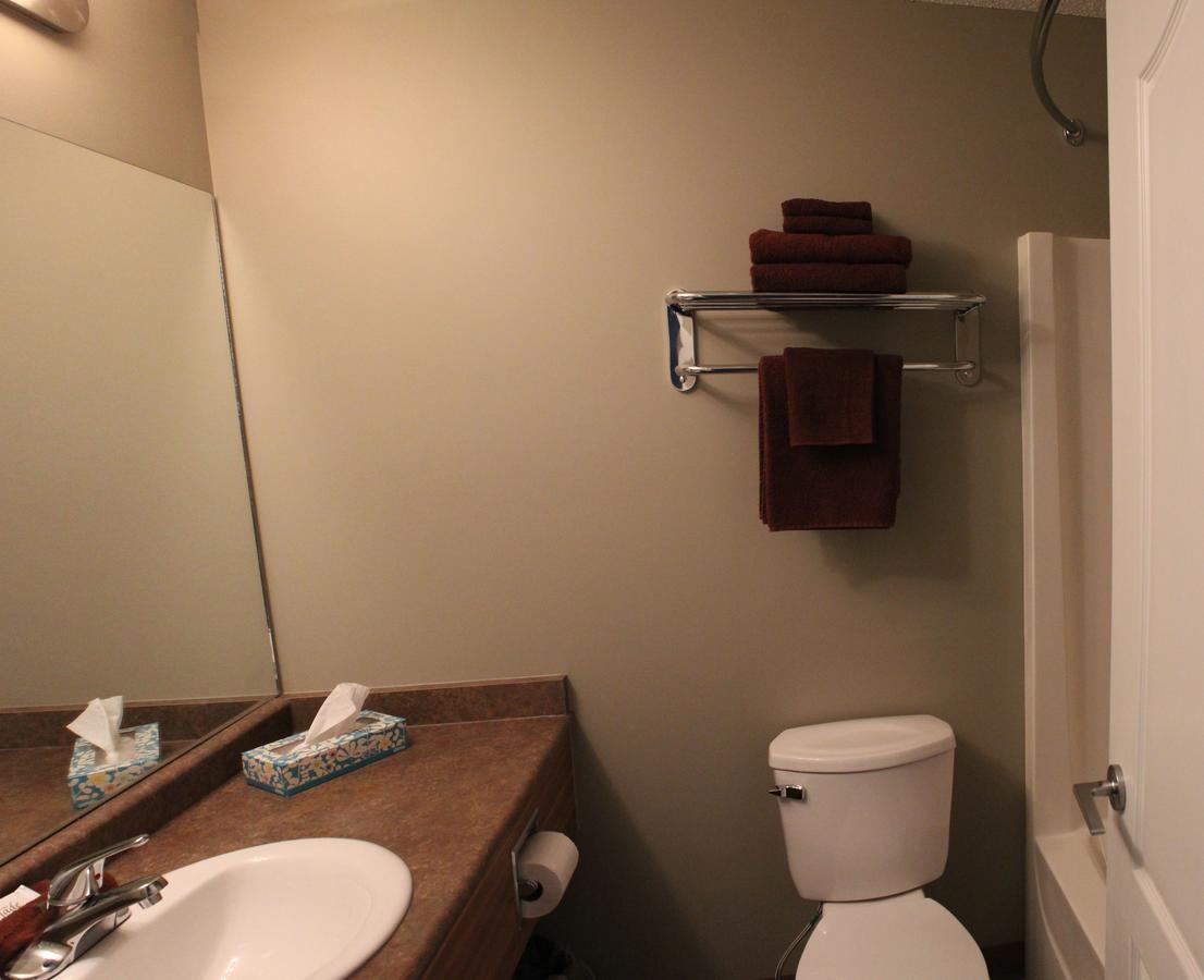 Alberta Beach Inn And Suites 外观 照片